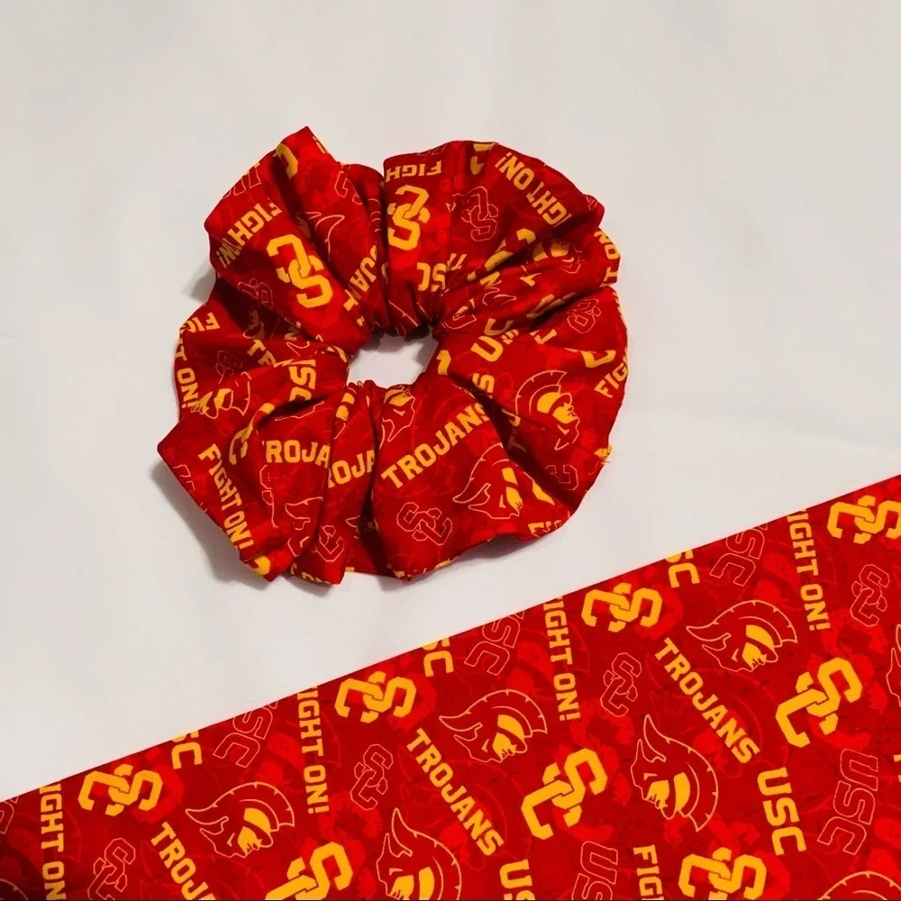 USC‎ Trojans Inspired Oversized Scrunchy